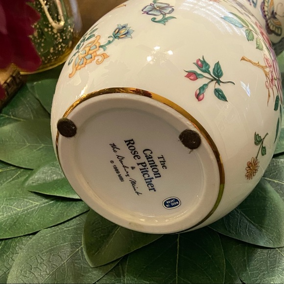 Vintage Danbury Mint Canton Rose Pitcher - Picture 15 of 16